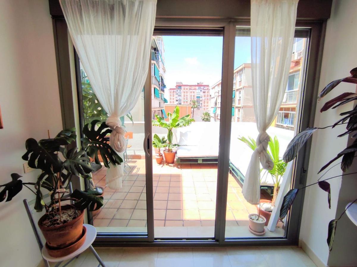 Manuela Nogales Apartments! Malaga Zewnętrze zdjęcie