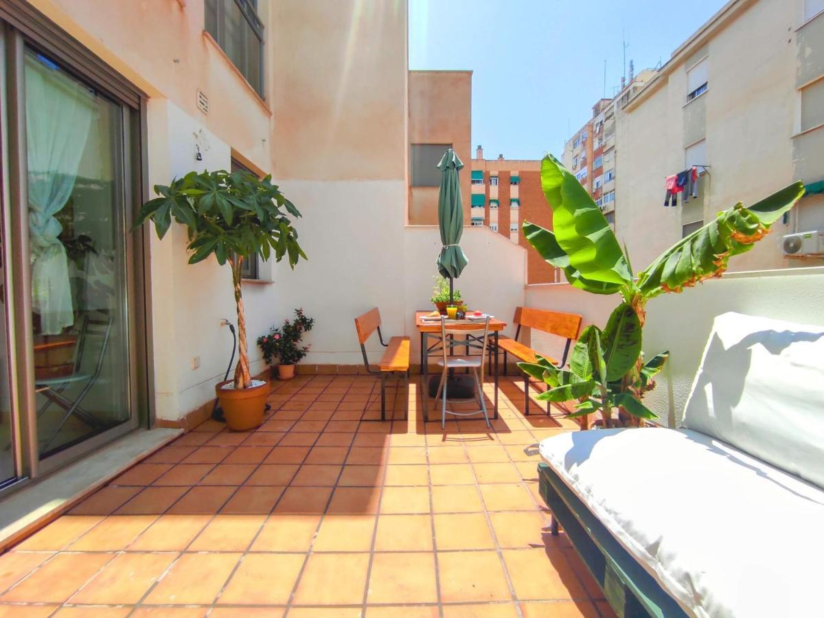 Manuela Nogales Apartments! Malaga Zewnętrze zdjęcie
