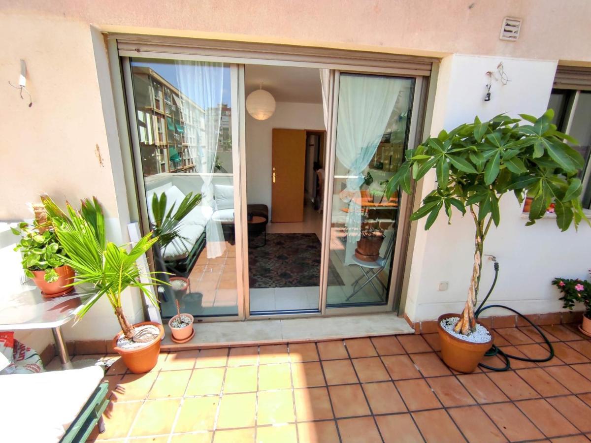 Manuela Nogales Apartments! Malaga Zewnętrze zdjęcie