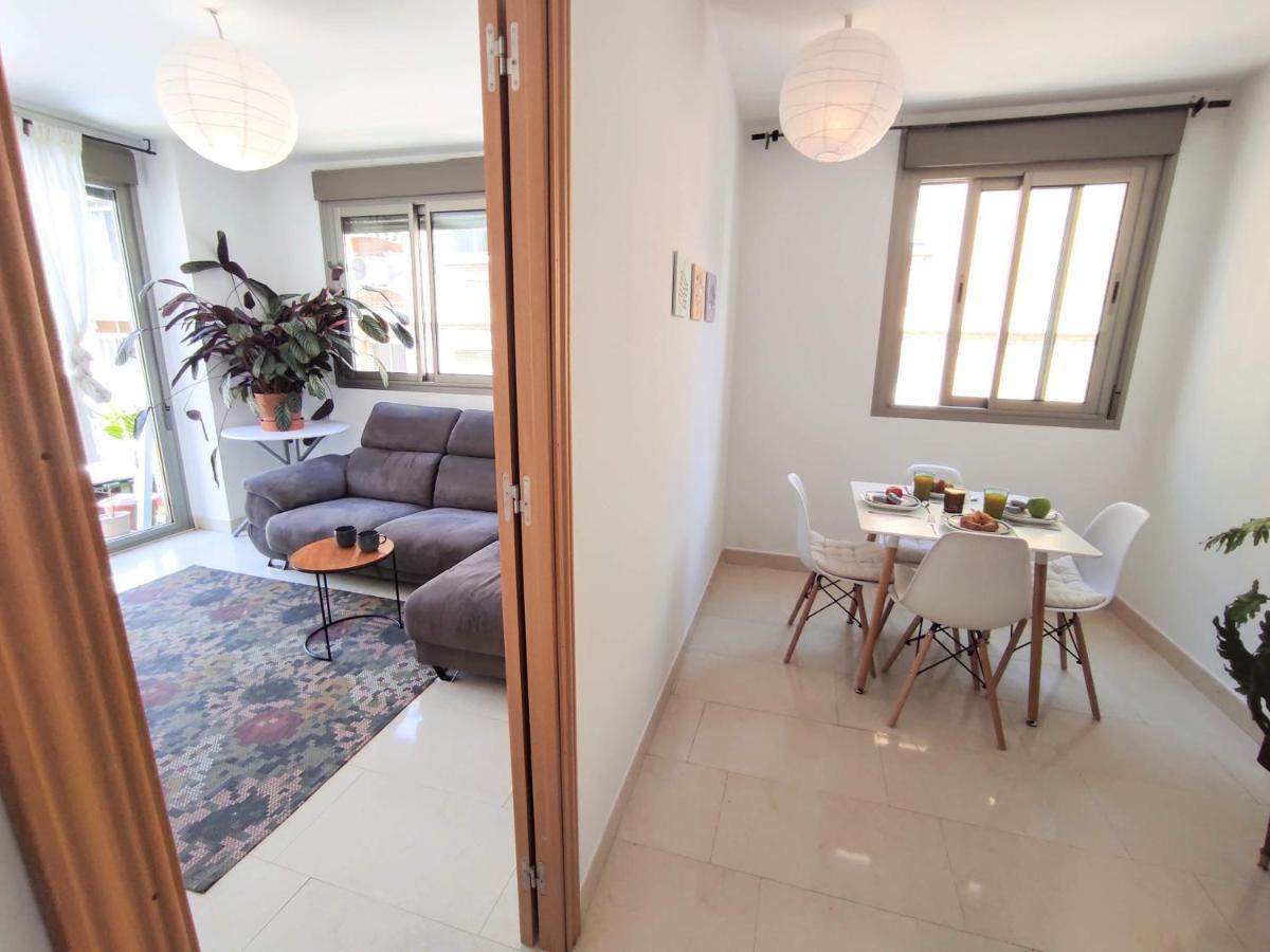 Manuela Nogales Apartments! Malaga Zewnętrze zdjęcie